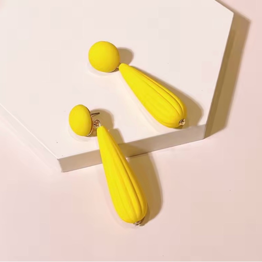 Long Yellow Drop Earrings Summer Spring Bright Big Statement Chunky - Picture 4 of 4